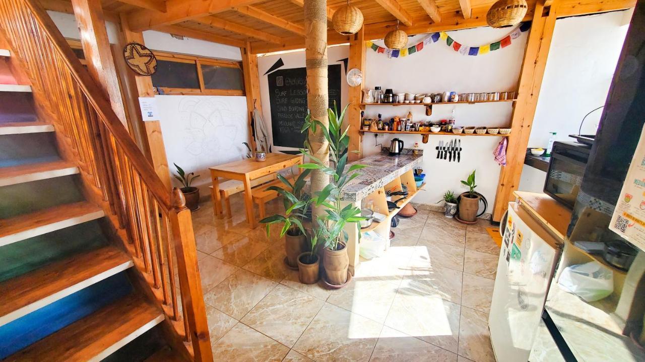 Albergue Kekai Surf House Taghazout Exterior foto